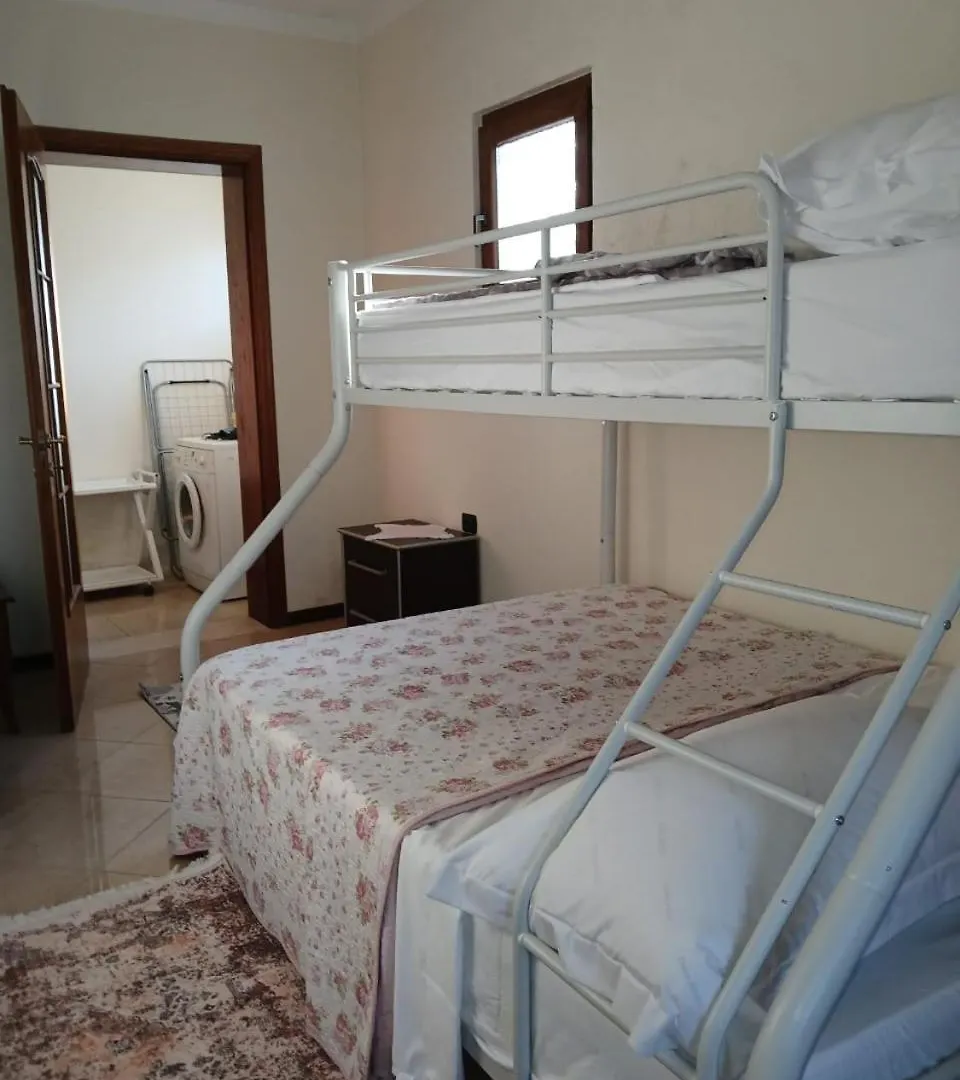 Kristi'S Villa Apartments Tirana Albania